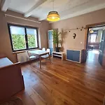 Apartment Guest In Private By Airport, Shared Bath, Non-smoking, Contactless Check-in, No Staff, Quiet Stay, Short